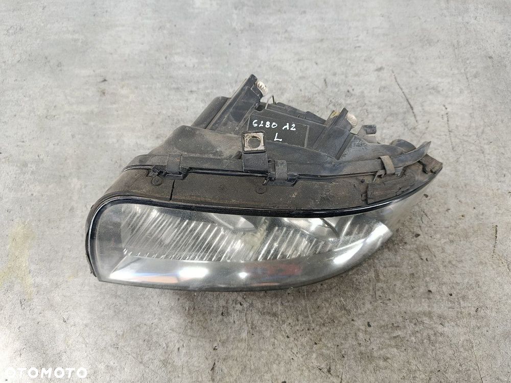 LAMPA PRZÓD LEWA AUDI A2 8Z - 5