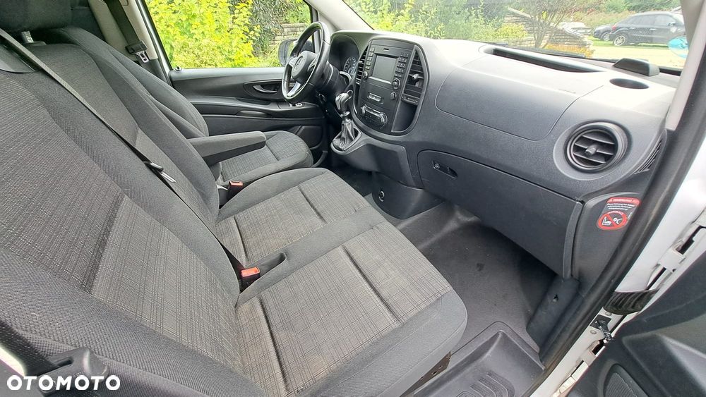 Mercedes-Benz VITO - 21