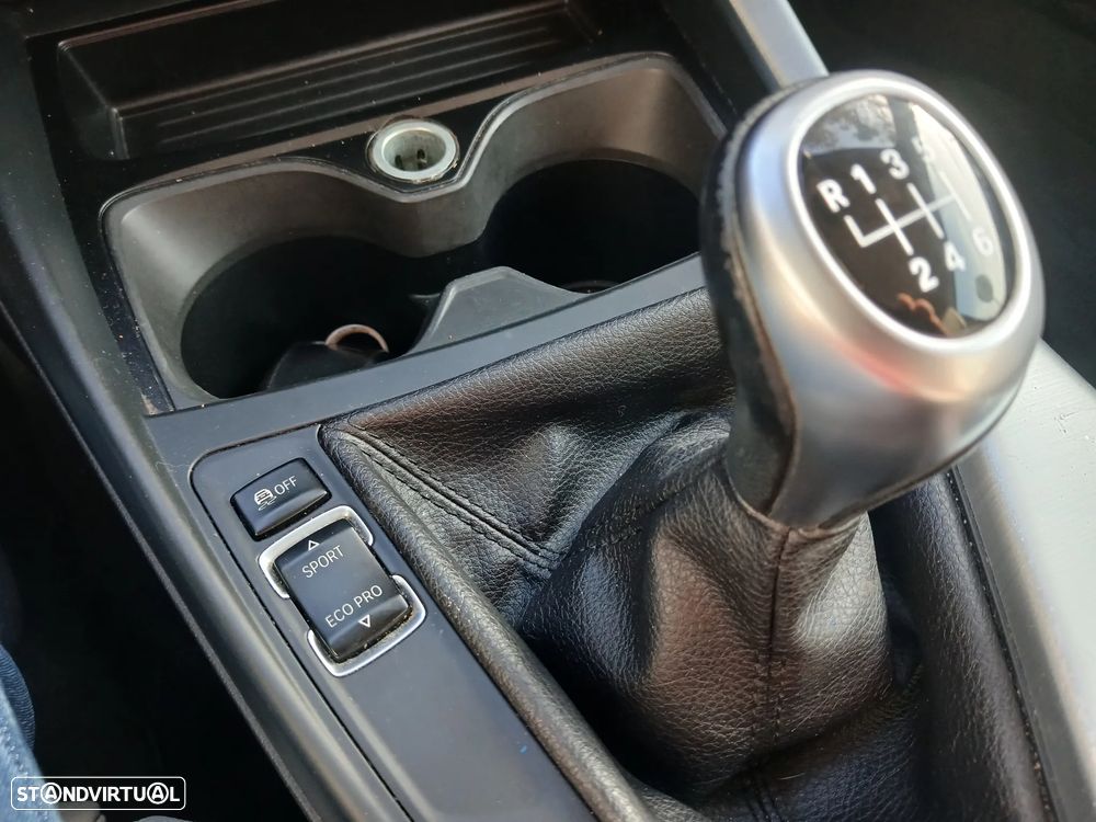 BMW 116 d EDynamics Line Urban — fotografia 29