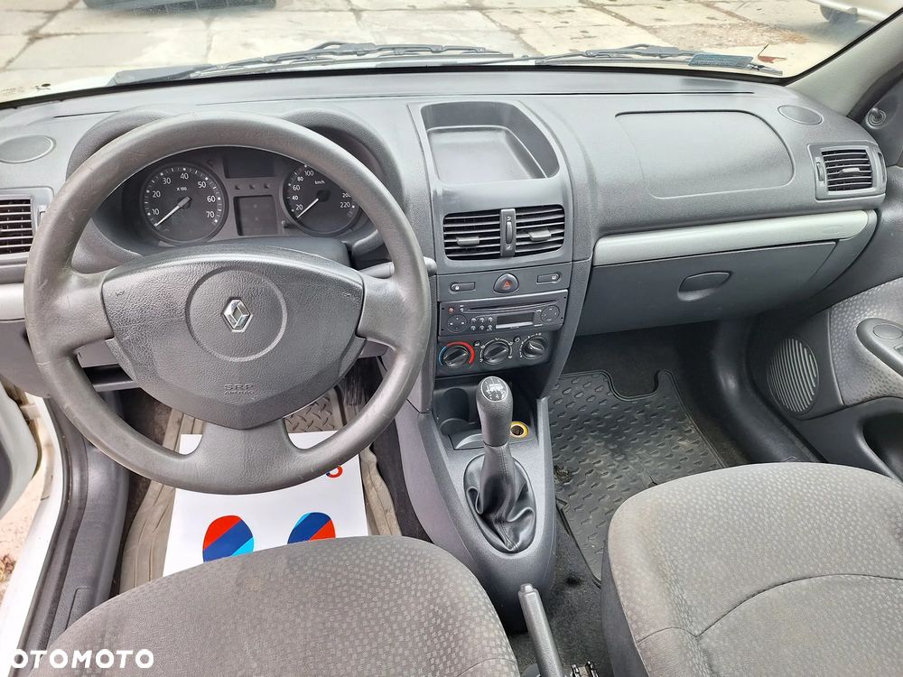 Renault Clio 1.5 dCi Campus - 7