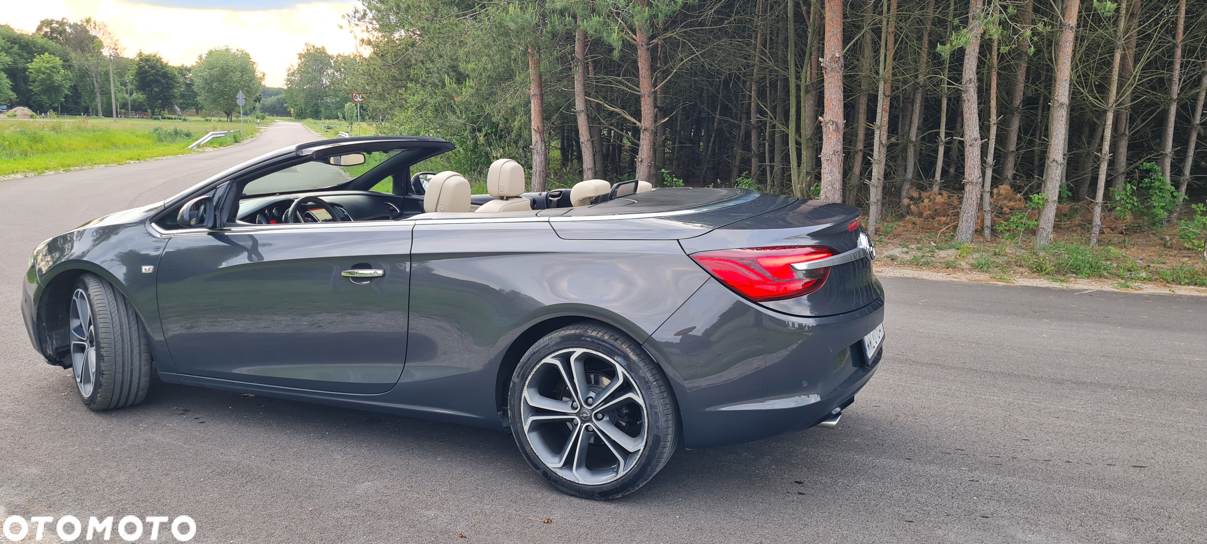 Opel Cascada 2.0 BiTurbo CDTI ecoFLEX Start/Stop Edition - 17