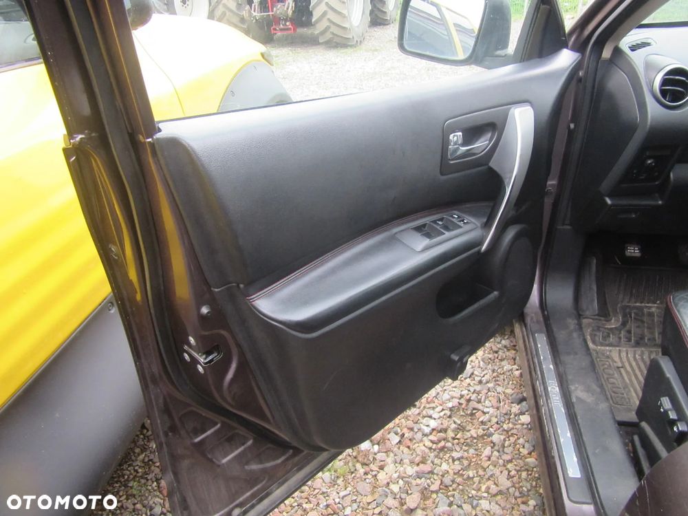 Nissan Rogue 2009r. na części - 17