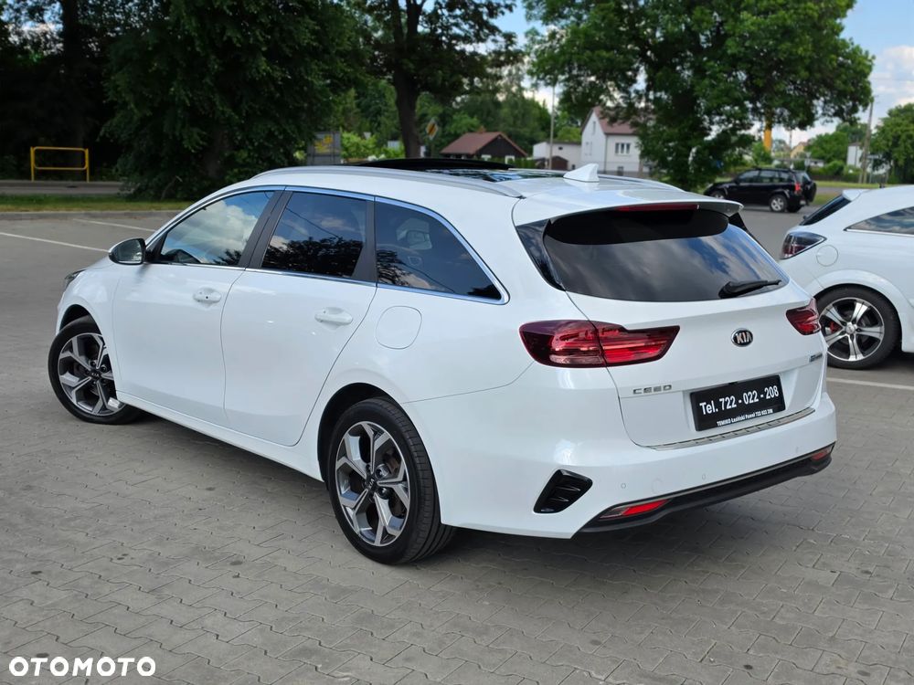 Kia Ceed 1.5 T-GDI DCT7 OPF (48V Mild Hybrid) Platinum Edition - 8