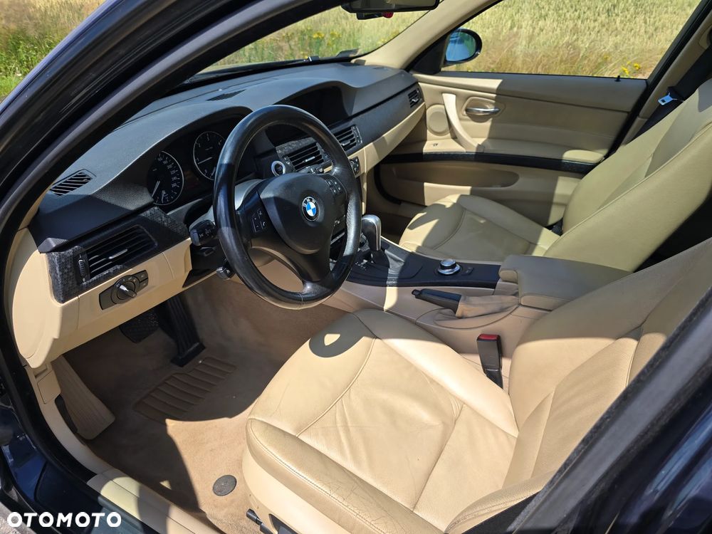 BMW Seria 3 320d DPF - 9