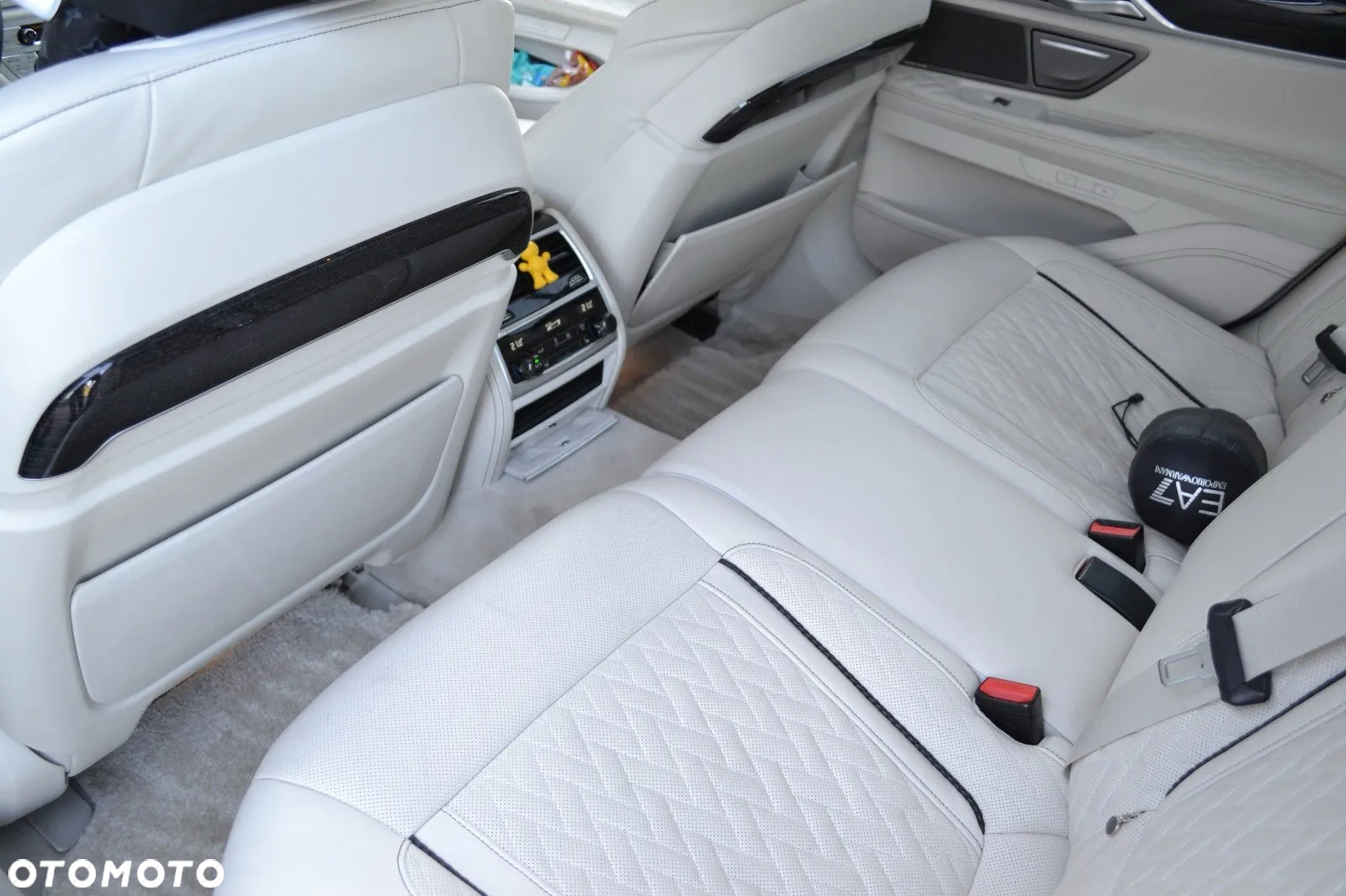 BMW Seria 7 750d xDrive - 10