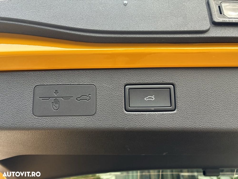 Volkswagen T-Roc 1.5 eTSI 150 CP DSG MHEV R-Line - 22