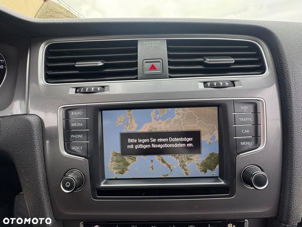 Volkswagen Golf VII 1.6 TDI BMT Comfortline - 34