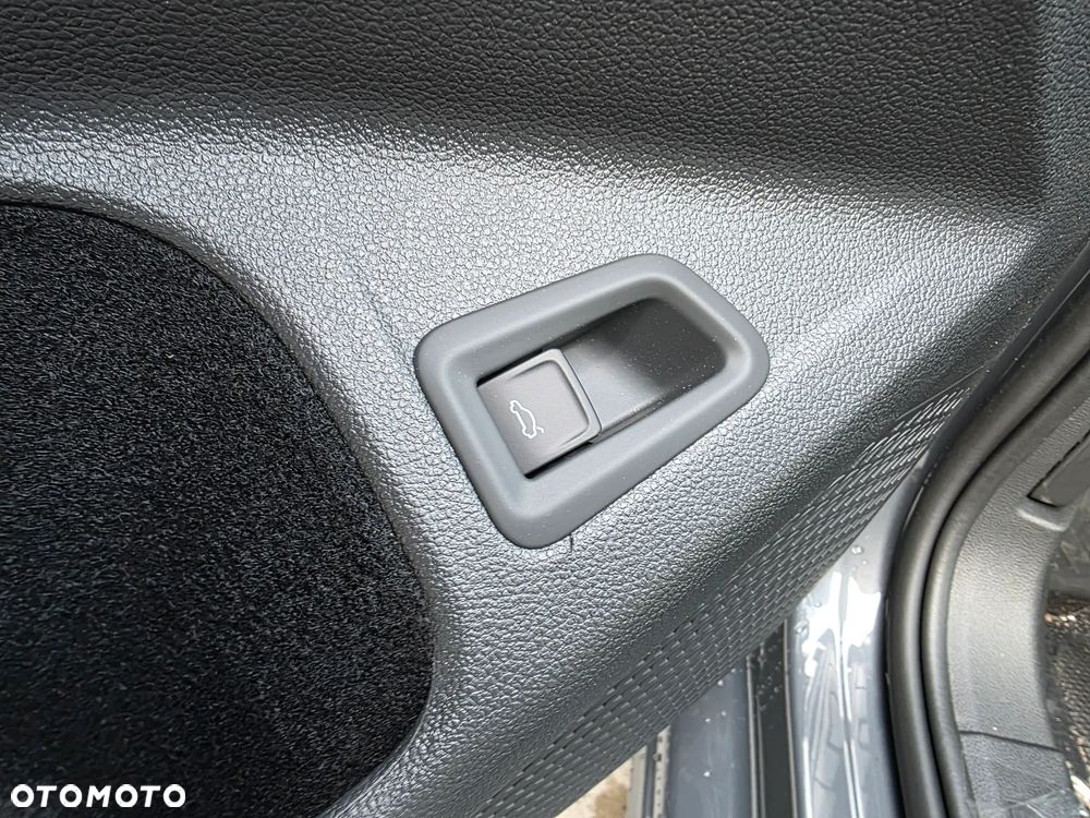 Volkswagen Golf Variant 1.5 eTSI OPF DSG Life - 14