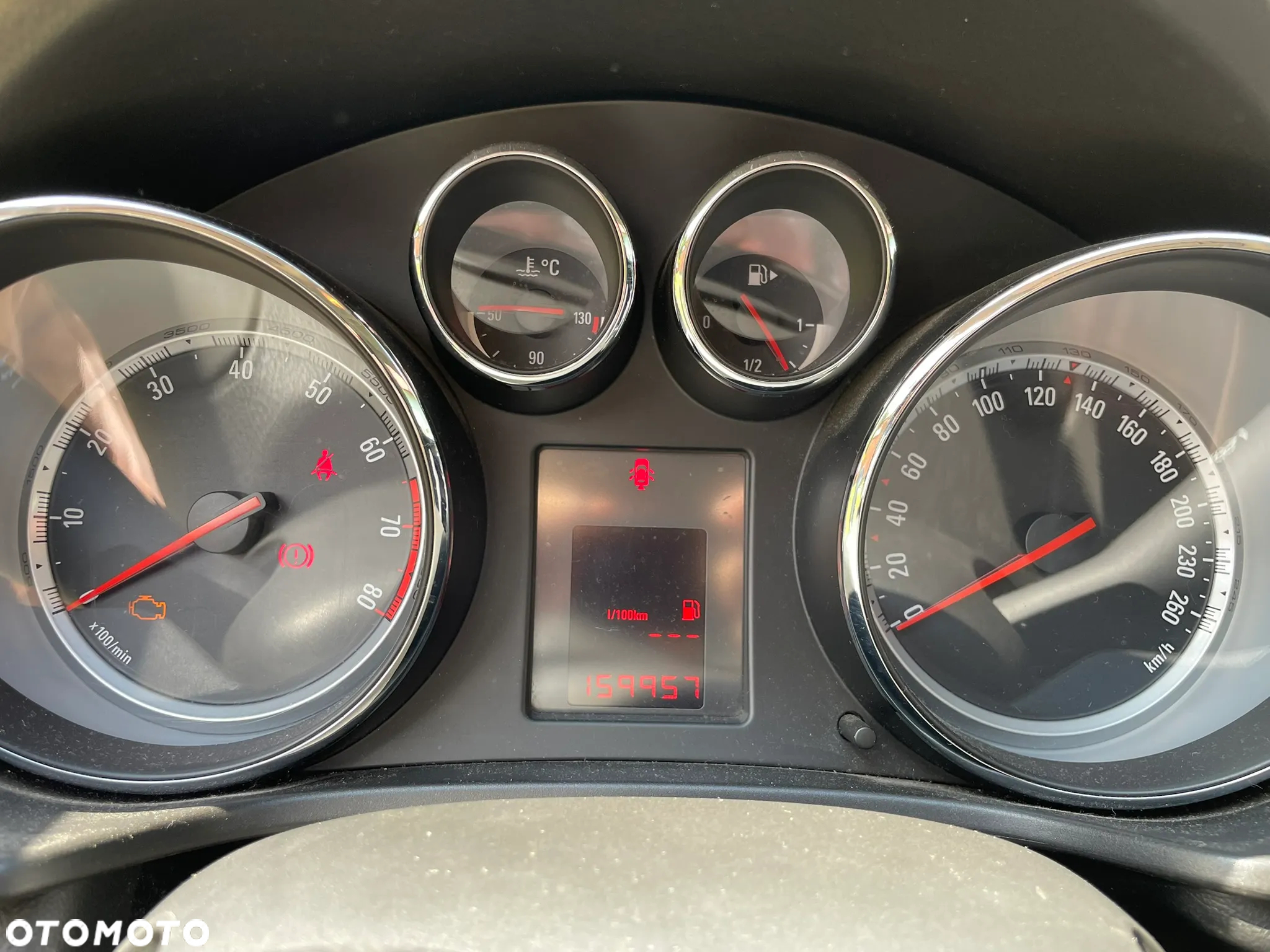 Opel Insignia 1.8 - 7
