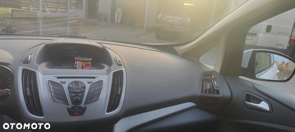 Ford C-MAX - 13
