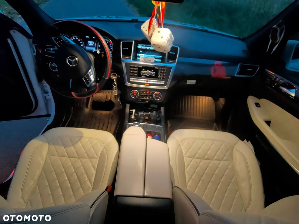 Mercedes-Benz GL - 18