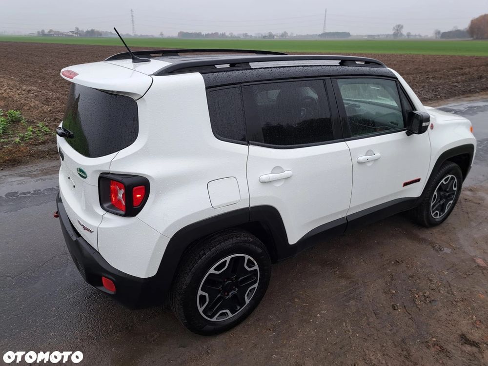Jeep Renegade - 12