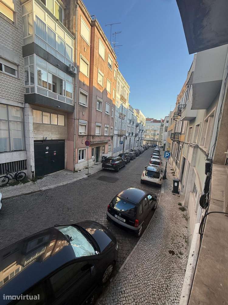 OPORTUNIDADE DE INVESTIMENTO | RUA DO FUNCHAL | LISBOA - Grande imagem: 3/6