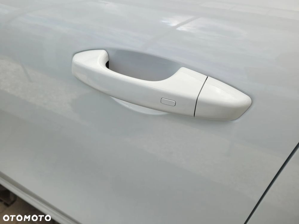 Geely Starray EM-i 1.5 PHEV Pro - 22