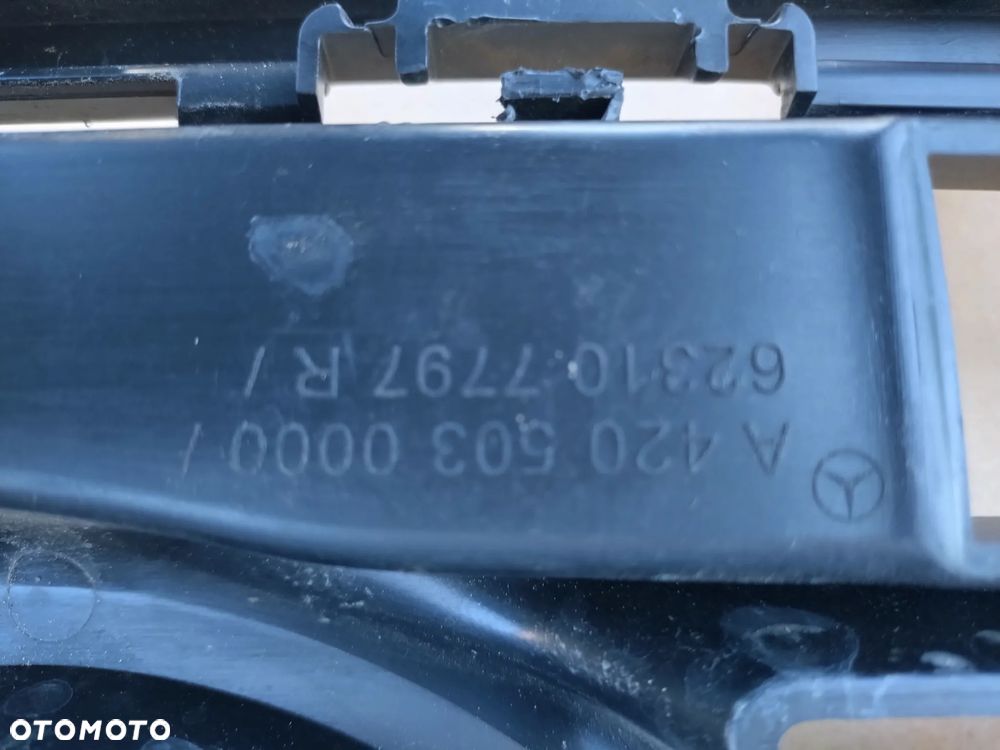 MERCEDES CITAN W420  21- GRILL ATRAPA ORYGINAŁ ! STAN BDB ! - 8