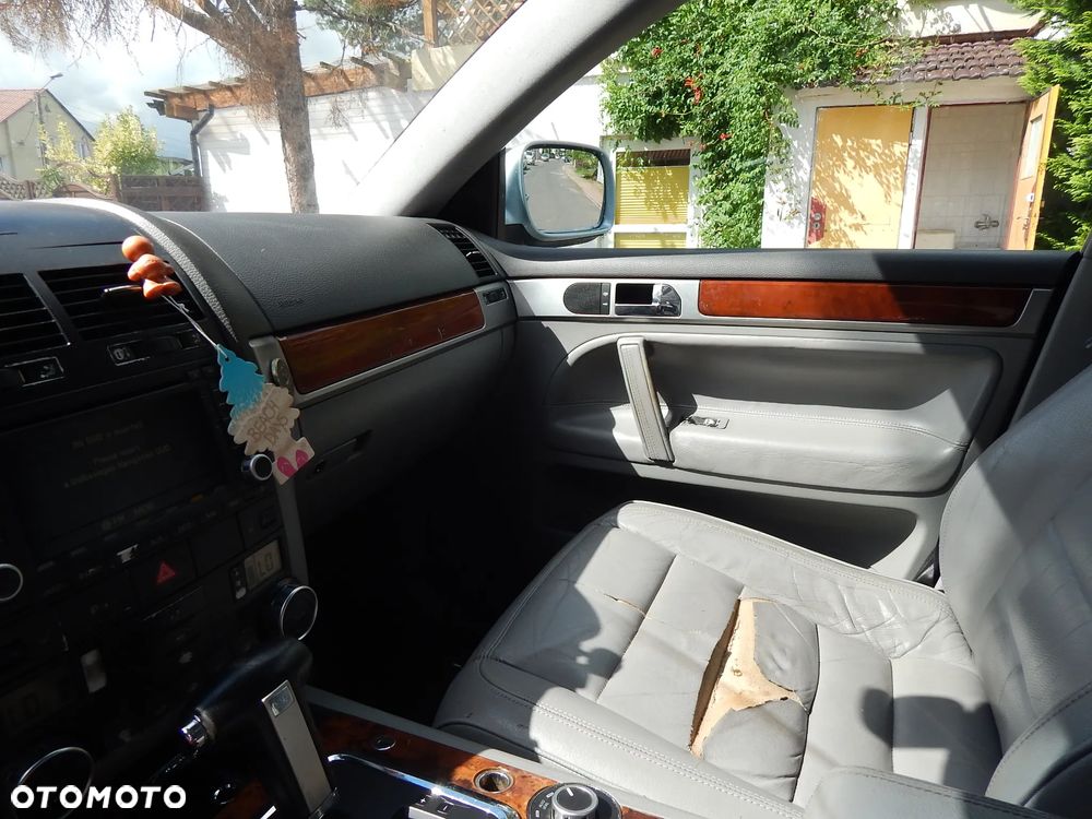 Volkswagen Touareg - 19
