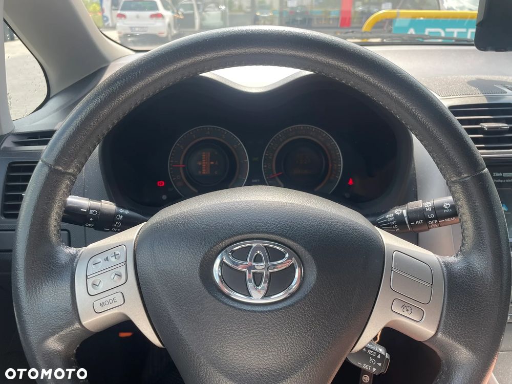 Toyota Auris 1.6 VVT-i Sol - 31