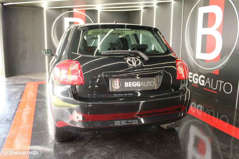 Toyota Auris - 18