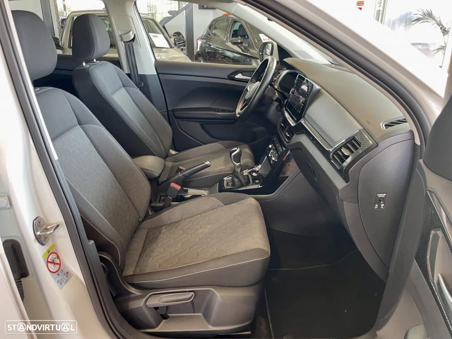 VW T-Cross 1.0 TSI Life - 25