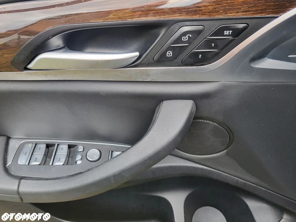 BMW X3 - 22