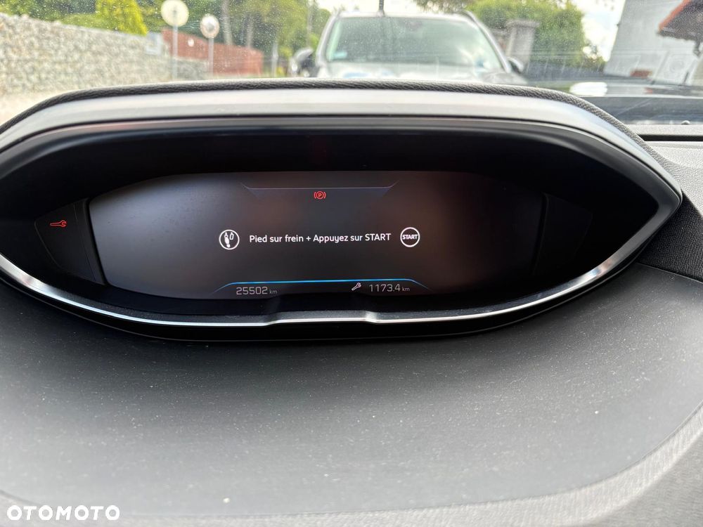 Peugeot 3008 1.2 PureTech Allure S&S EAT6 - 29