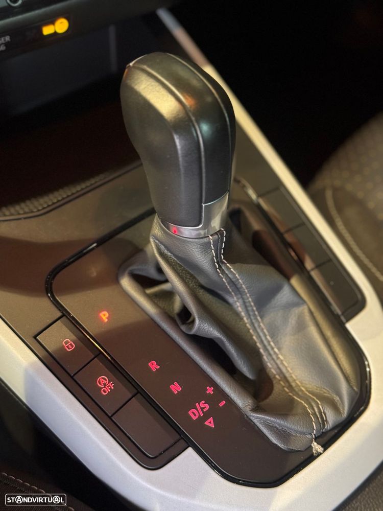 SEAT Arona 1.0 TSI Style DSG - 24