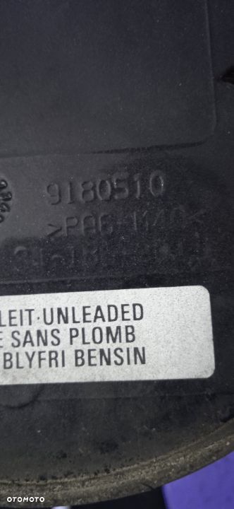 Klapka wlewu paliwa Opel Vectra C kod lakieru Z20R - 3