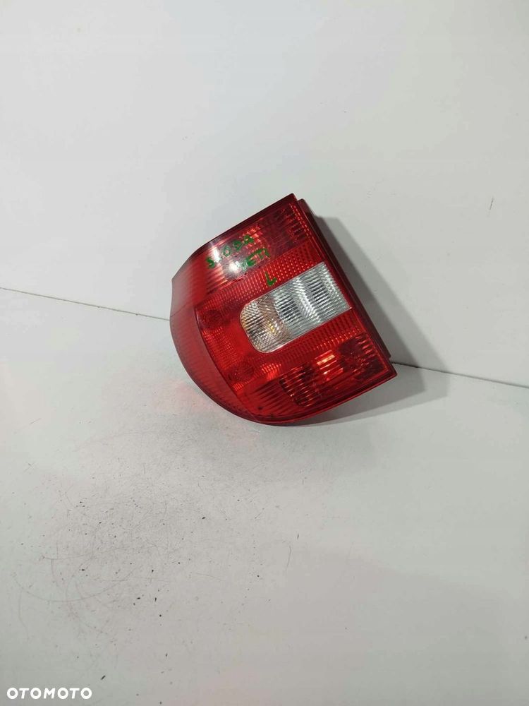 LAMPA LEWA TYŁ TYLNA SKODA YETI 12-17 - 2