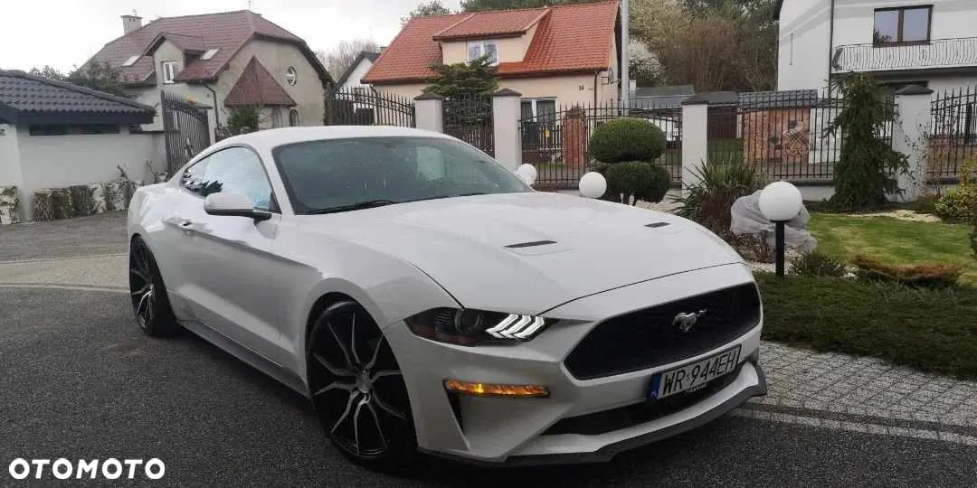 Ford Mustang 2.3 EcoBoost - 2