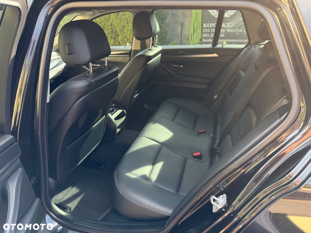 BMW Seria 5 520d Luxury Line - 17