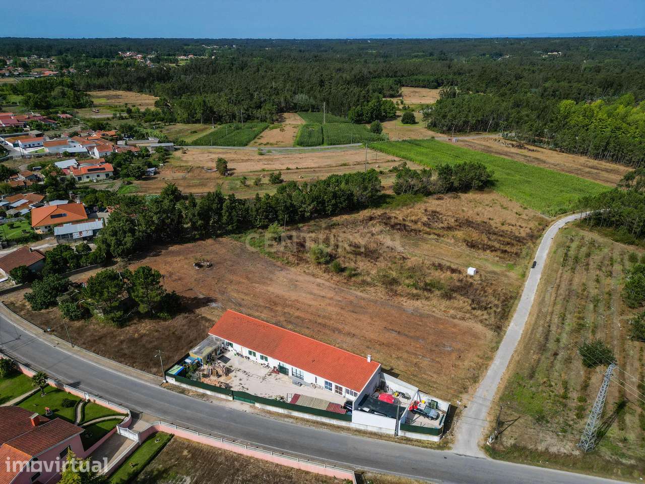 Terreno com viabilidade de construção em Queridas, Ferreira-a-Nova, Fi - Grande imagem: 4/9