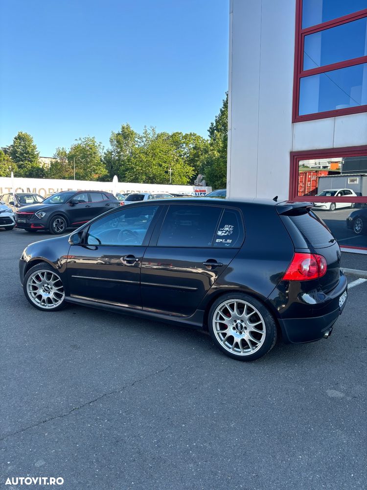Volkswagen Golf 2.0 FSI GTI - 7