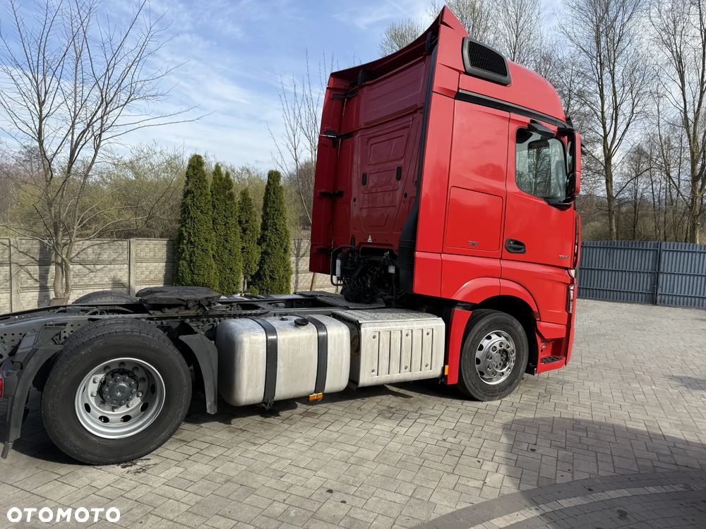 Mercedes-Benz ACTROS 450 - 6