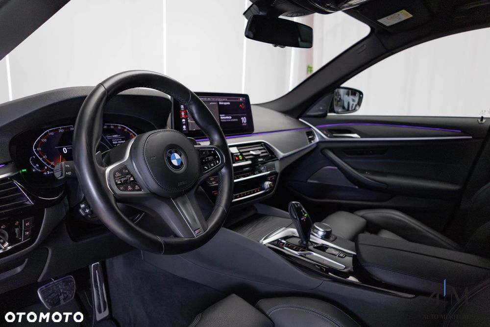 BMW Seria 5 540i xDrive - 20