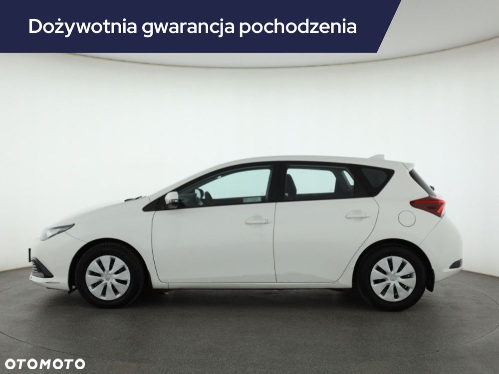 Toyota Auris - 4