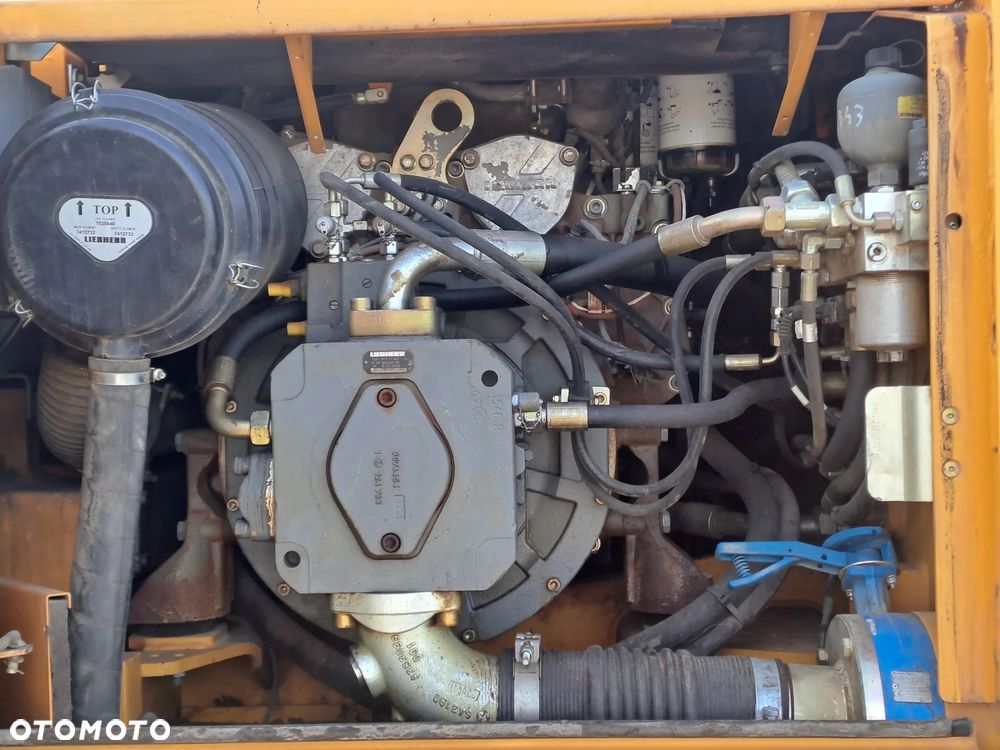 Liebherr A900 C PŁUG I PODPORY Z NIEMIEC SUPER STAN / 314 / 316 / 904 / 914 / 916 / 918 / 920 - 24