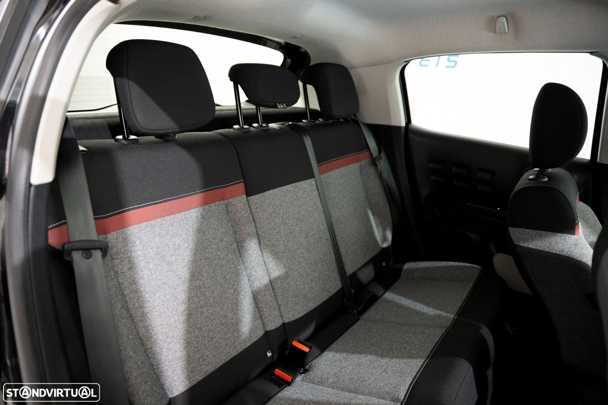 Citroën C3 1.5 BlueHDi C-Series - 9