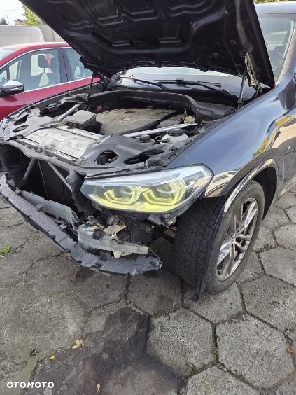 BMW X3 - 32
