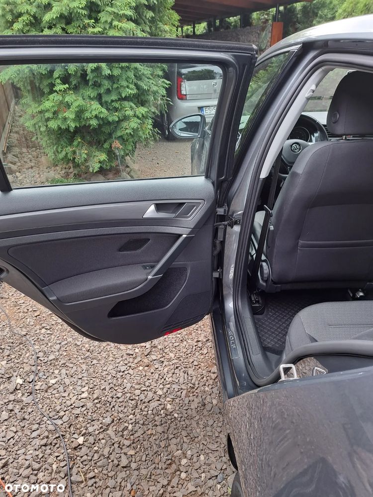 Volkswagen Golf VII 1.6 TDI BMT Highline - 23