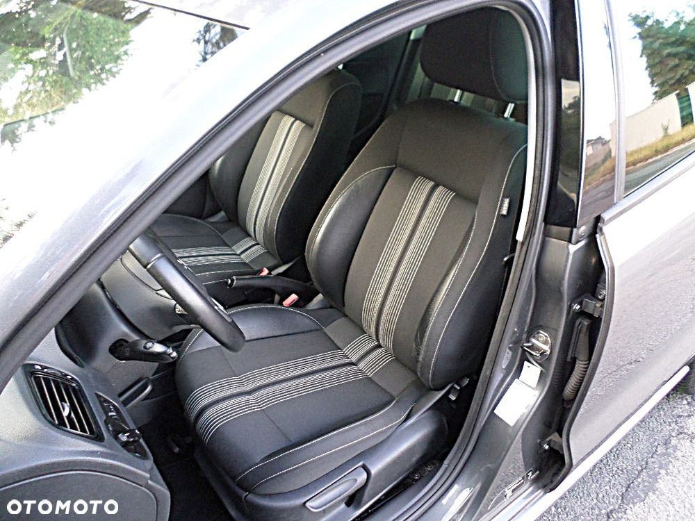Volkswagen Polo - 21