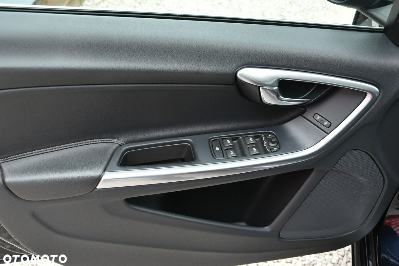 Volvo V60 - 26