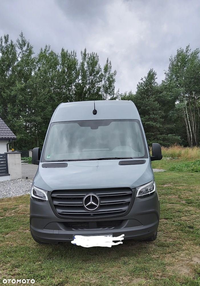 Mercedes-Benz Sprinter - 10