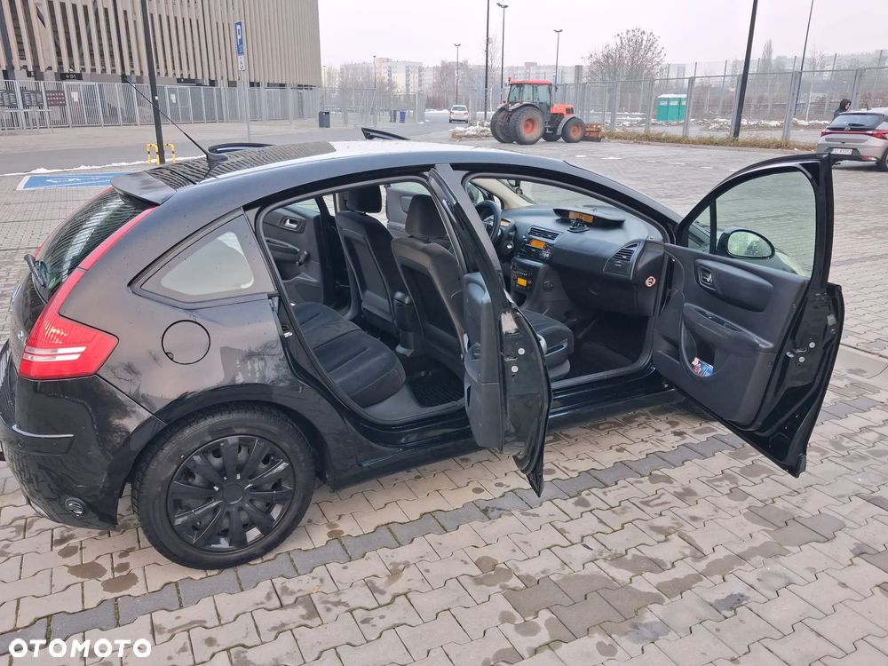 Citroën C4 1.6 16V SX - 13