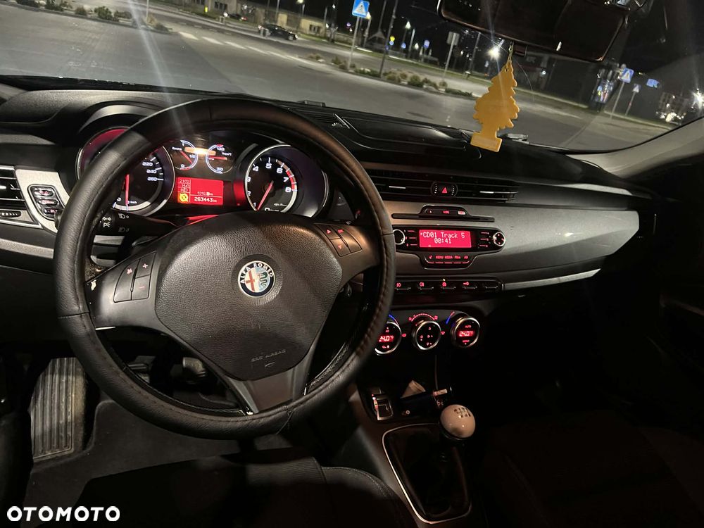 Alfa Romeo Giulietta 1.4 TB Distinctive - 9