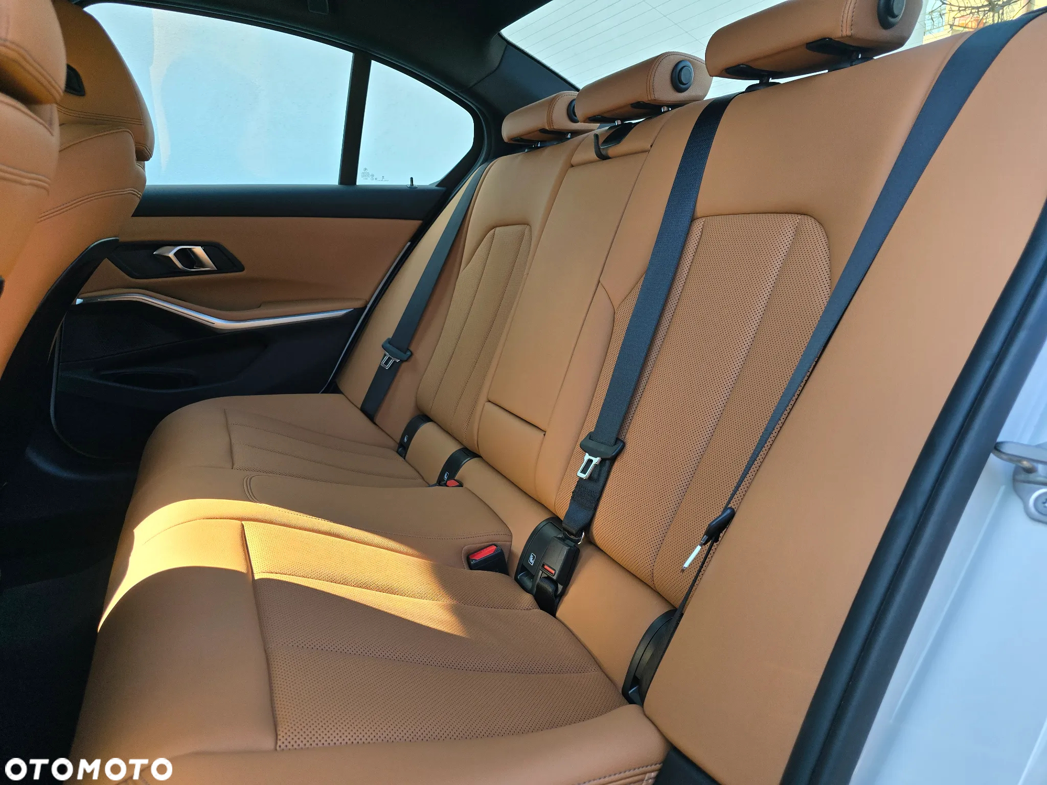 BMW Seria 3 318i M Sport - 9