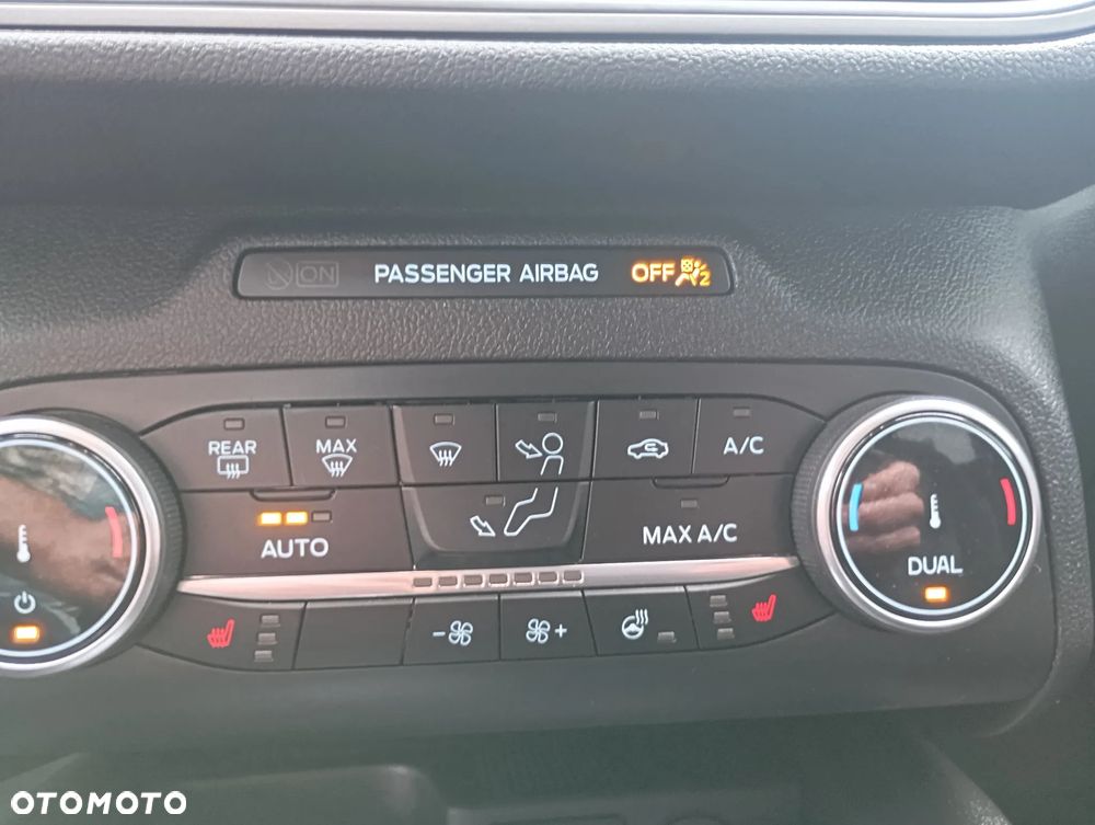 Ford Escape - 16
