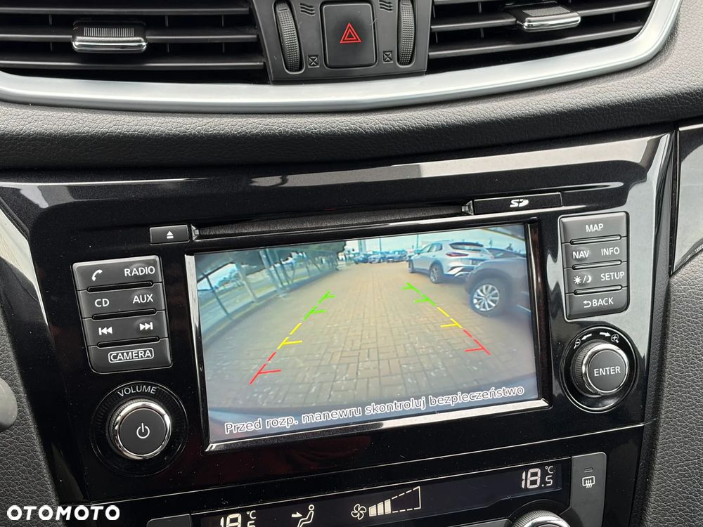 Nissan Qashqai 1.2 DIG-T Xtronic ACENTA - 21