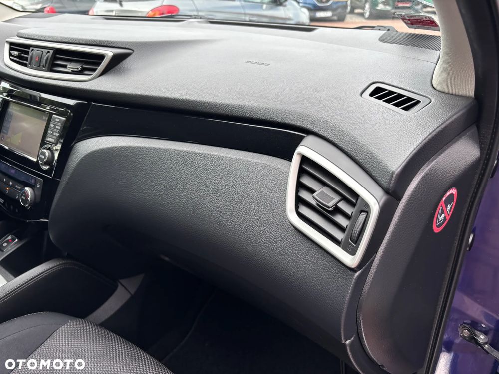 Nissan Qashqai 1.2 DIG-T Acenta - 24