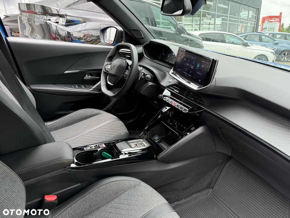 Peugeot 2008 1.2 PureTech Allure S&S EAT8 - 7