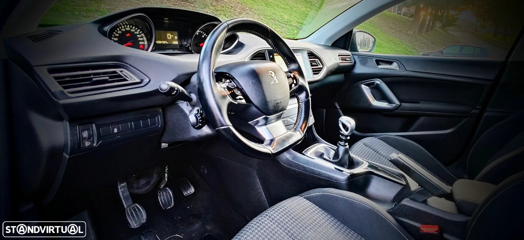 Peugeot 308 1.6 BlueHDi Active J17 - 22